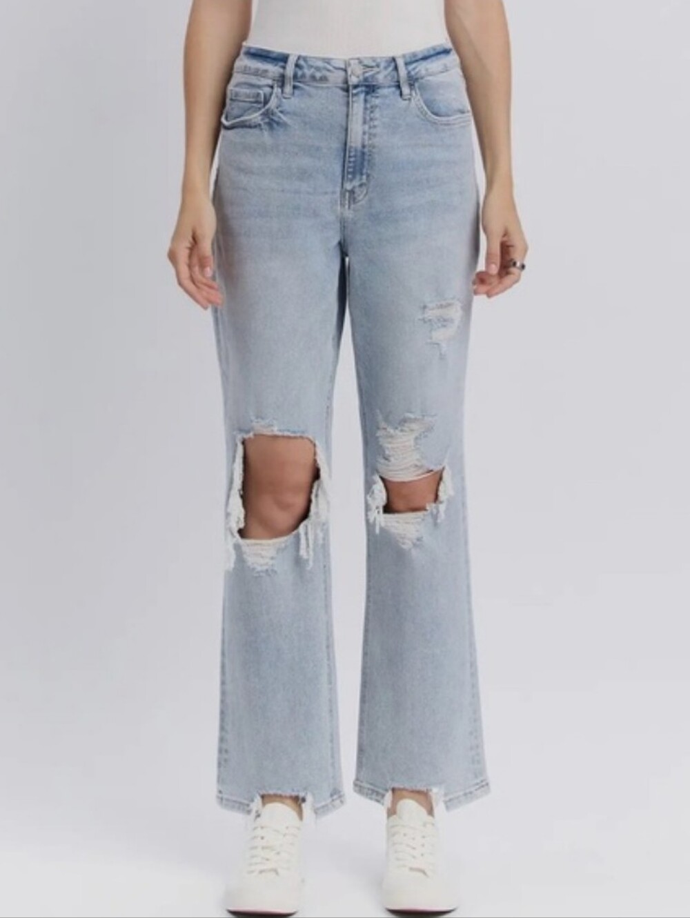 Flying Monkey By Vervet 90s High Rise Distressed Jeans